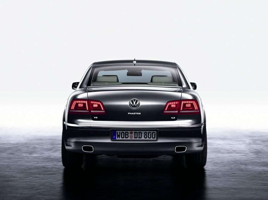  Volkswagen Phaeton 2010 года  (фото 25 из 49)